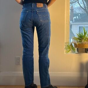 Vintage 501 Levi's Women's High-Rise Straight Jeans - Blue Denim
